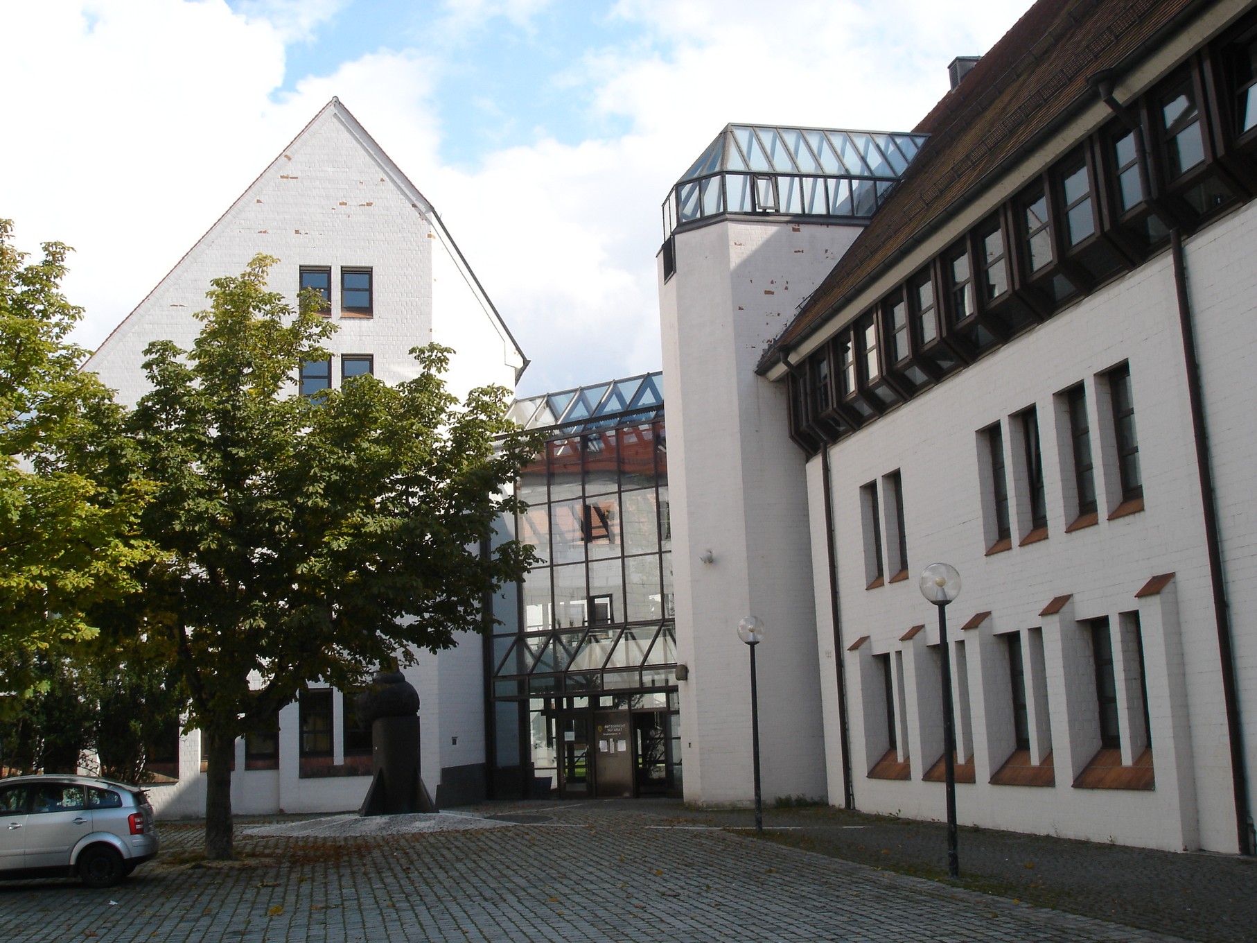 Der Haupteingang des Amtsgerichts Ulm im Justizzentrum Zeughaus